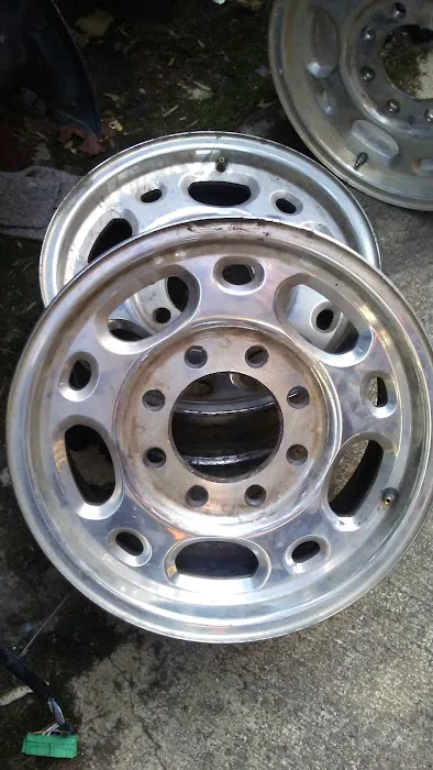 Gosnell's Used Auto Parts 5