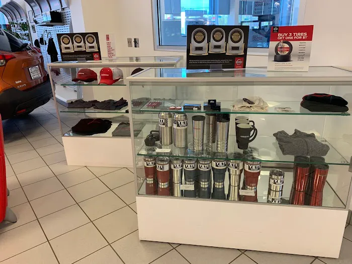 Nissan of Hendersonville Parts Store 3