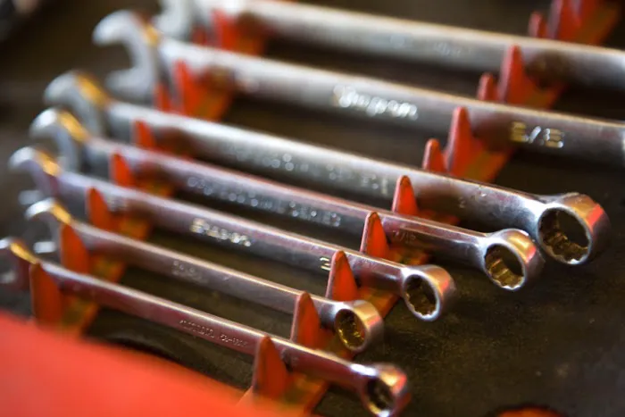 Automotive Repair & Shop Expertly attending to all your Maintenance & Repair Needs 3