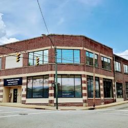 B & B Motor Company Building ico