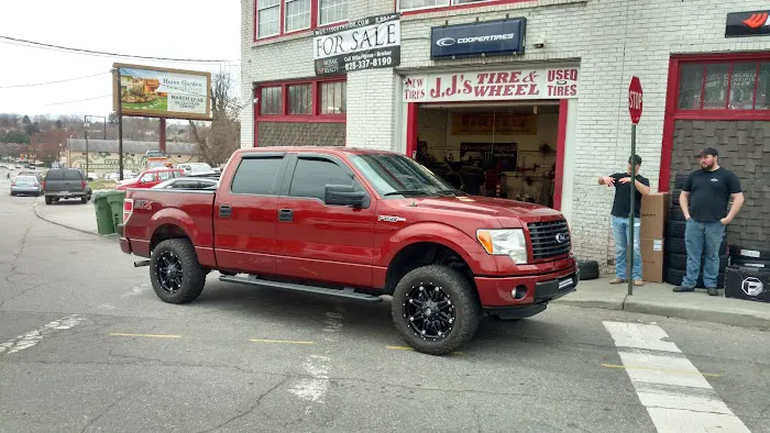 JJ’s Tire & Wheel 2