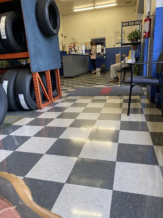 Jan Davis Tire Store 0