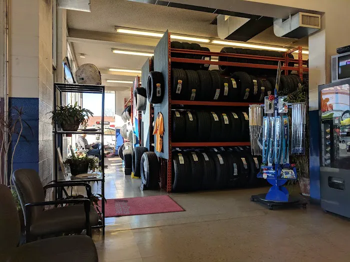 Jan Davis Tire Store 8