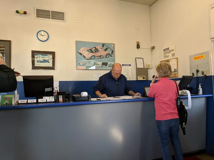 Jan Davis Tire Store 5