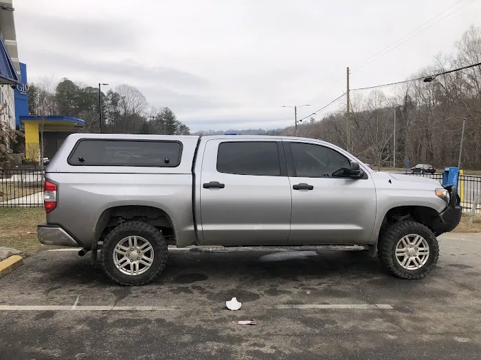 Leonard Truck Outfitters 6