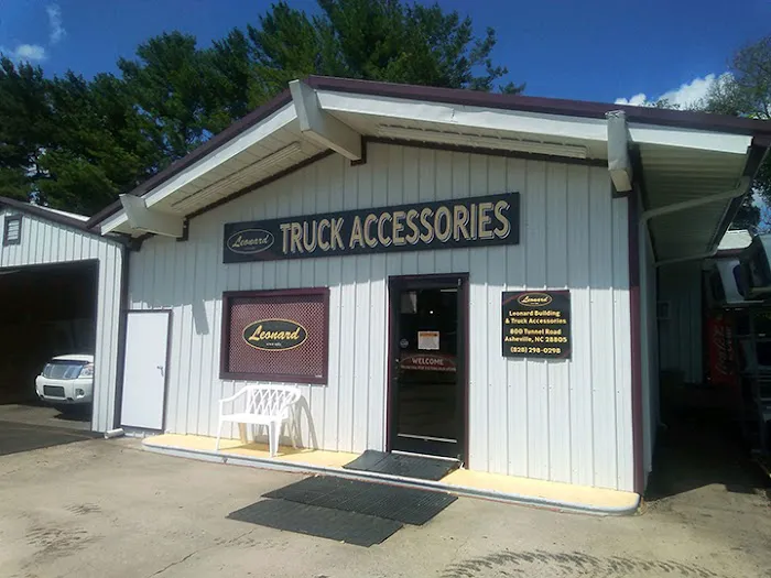 Leonard Truck Outfitters 8