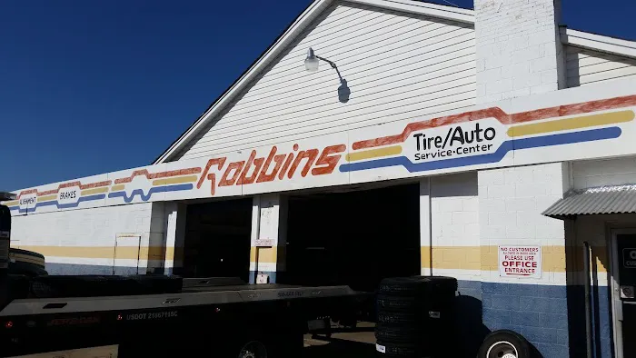 Robbins Tire & Auto 6