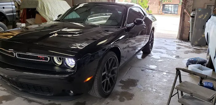Black Horse Body Shop 4
