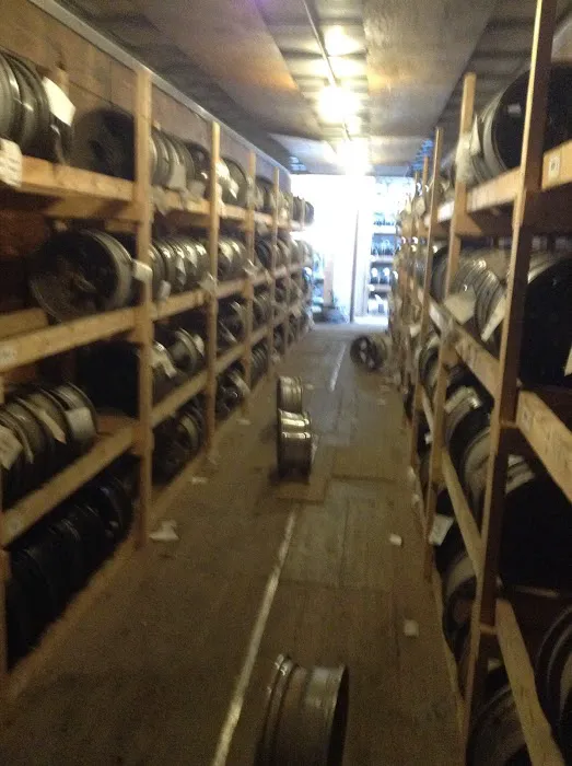 Adams Auto Parts 2