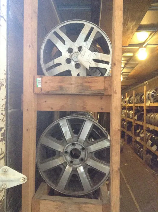 Adams Auto Parts 8