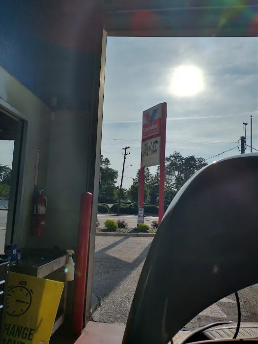 Valvoline Instant Oil Change 4