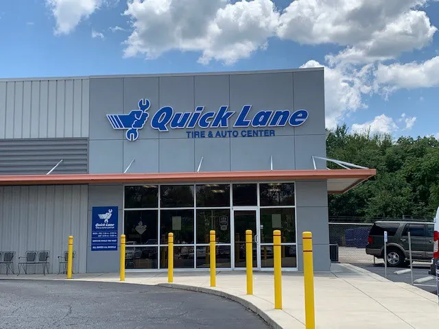 Quick Lane at Ford of Spartanburg 5