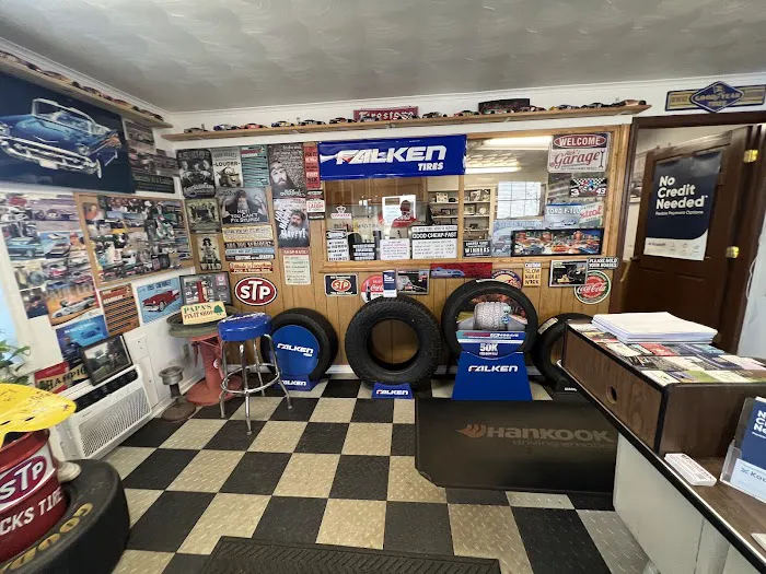 Rick's Tire & Alignment 8