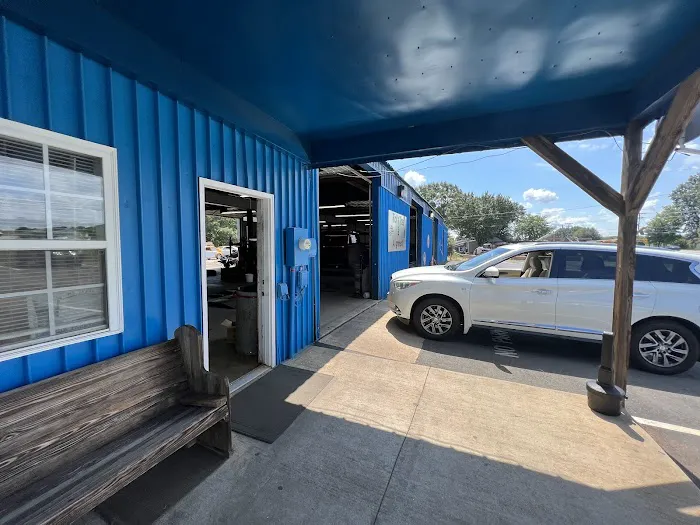 Rick's Tire & Alignment 7