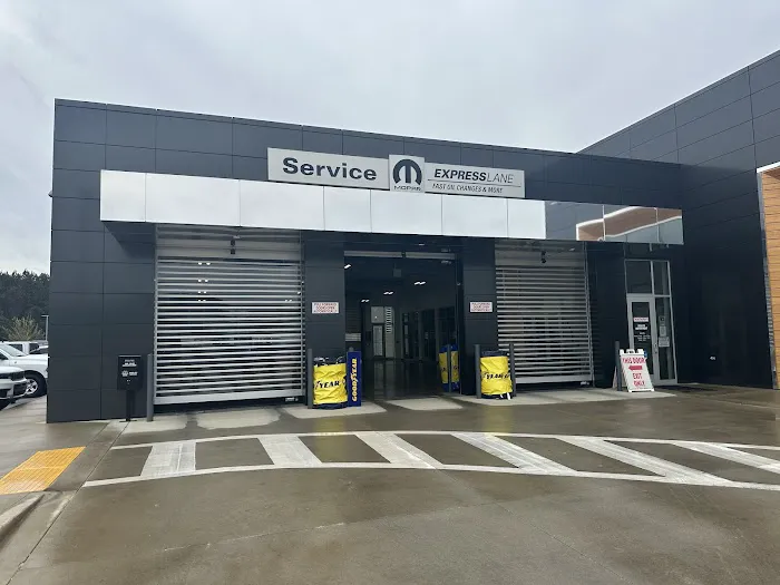 Spartanburg Chrysler Dodge Jeep Ram Service Department 2