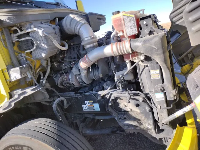 R & I Truck Repair LLC 5