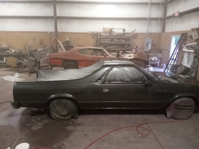 Lizzard Paint & Bodyshop 5