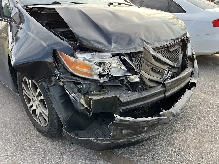 Car Clinic Auto Repair 4