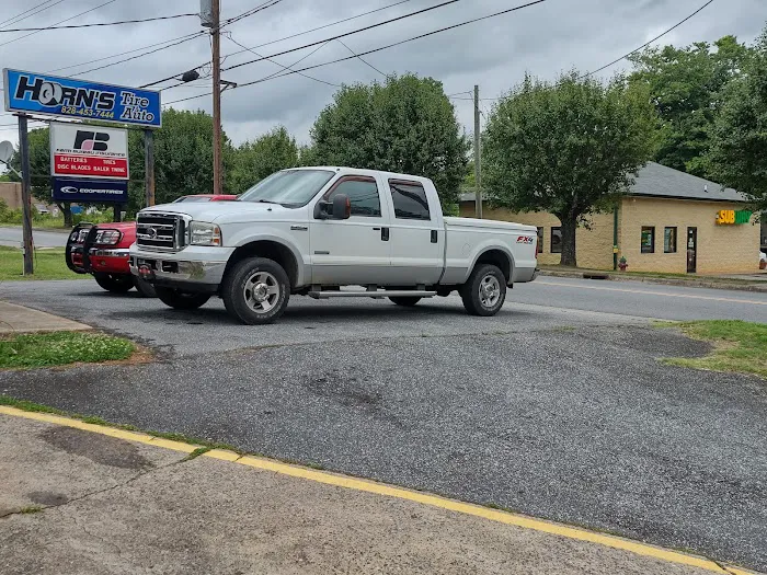 Horn's Tire & Auto 3