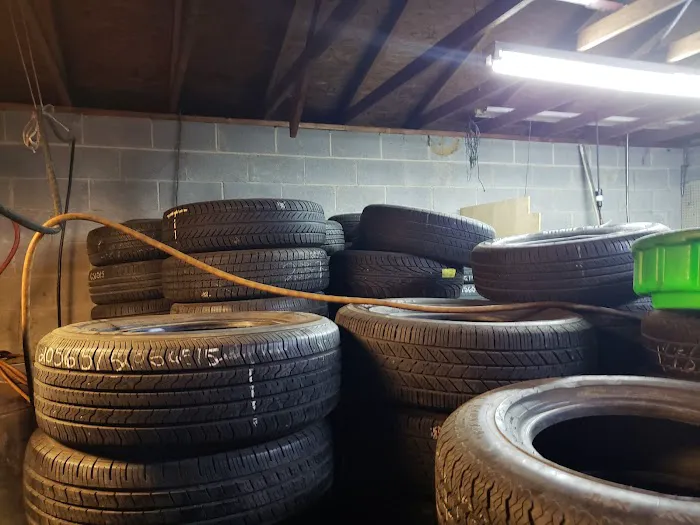 Tola's Tire Shop 4