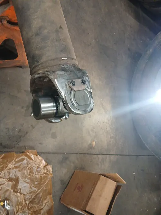 Watts Truck & Trailer Repair, LLC 6