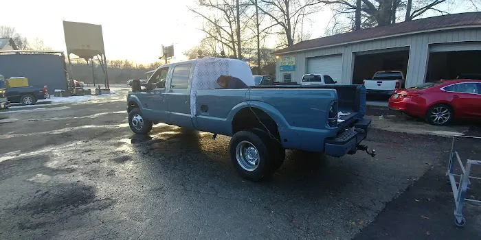 Tri-City Body Shop 6
