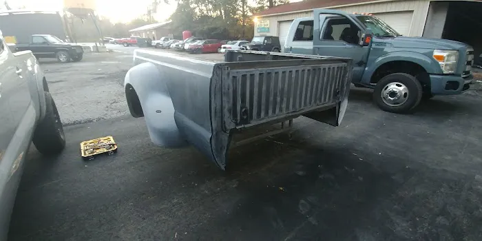 Tri-City Body Shop 8
