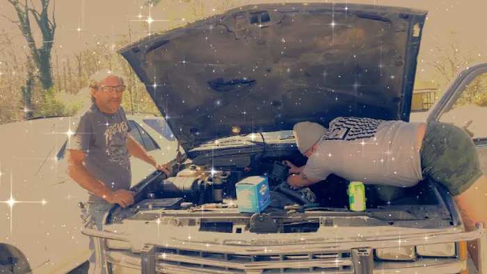 Huckabee's Auto Repair 1
