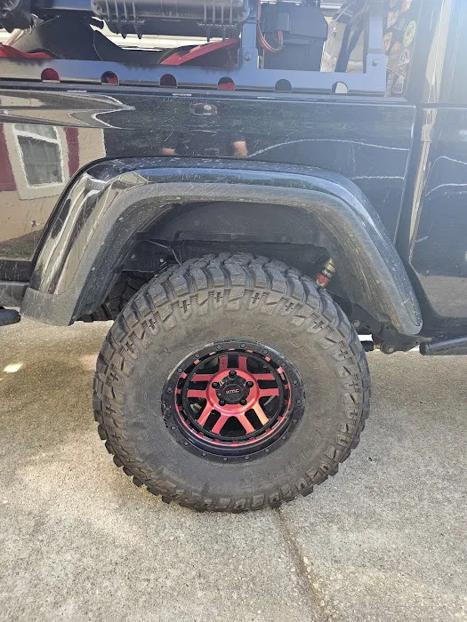 Dave's Mobile Tire Service LLC 0