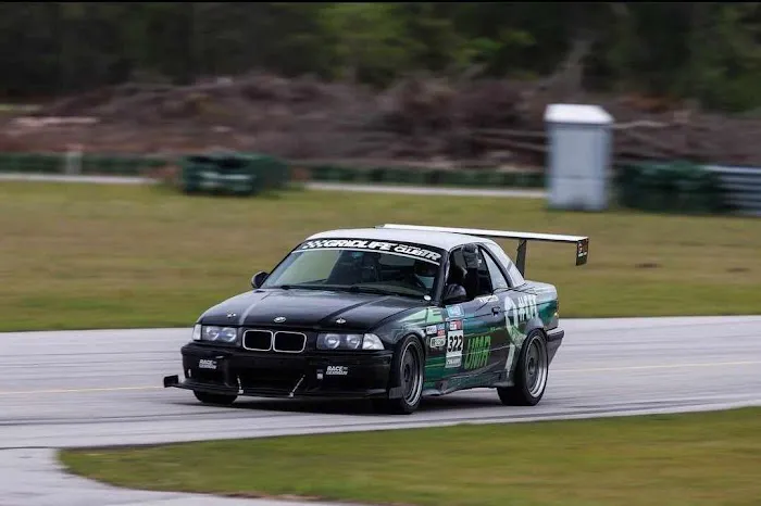 Ultimate Motorsports & Racing 9