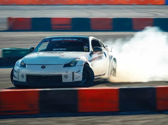 Ultimate Motorsports & Racing 8