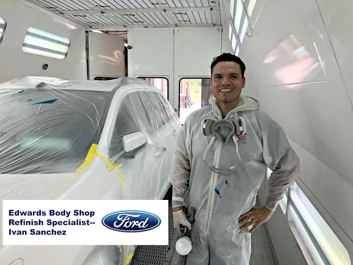 Tigers Ford Body Shop 8