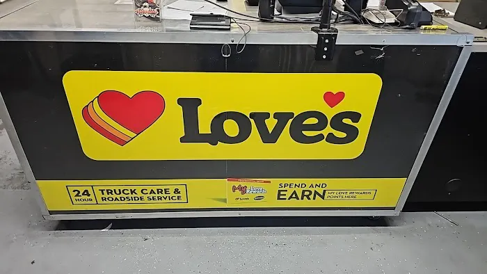 Love's Truck Care 1