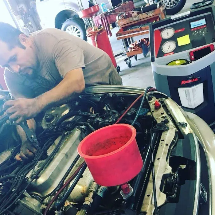 R & R Automotive 5