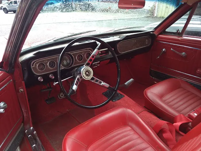 Michael Harrins Auto Interior 8