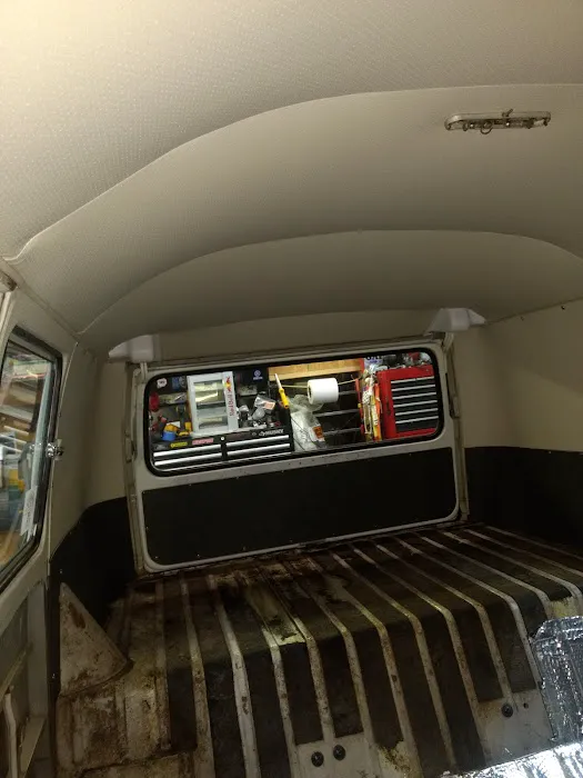 Michael Harrins Auto Interior 4