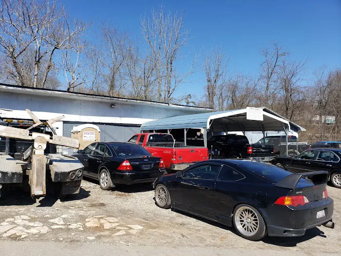 Los Compadres Auto Repair 4
