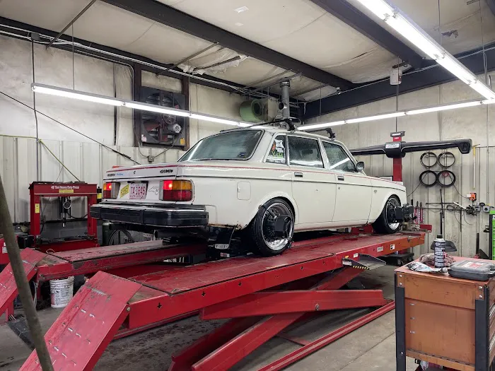 Greg's Tire & Service Center 8