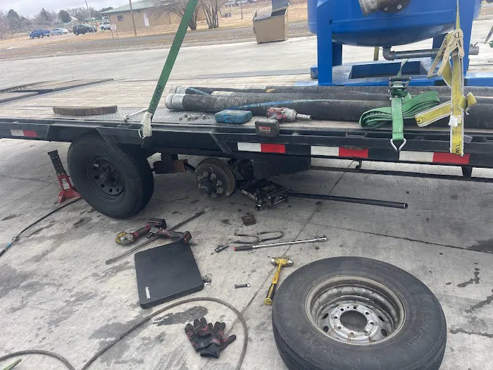 Truck and trailer repair LLC 6
