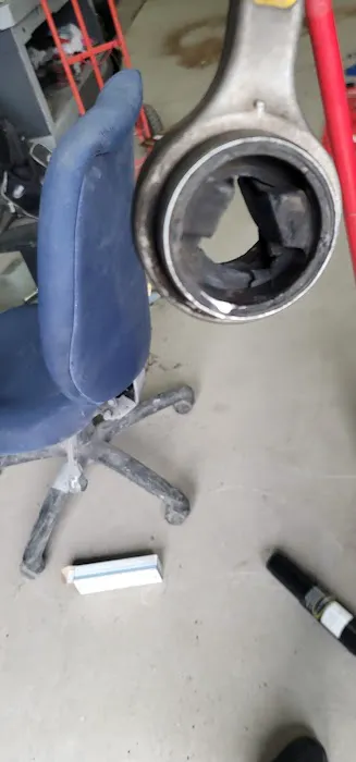 Chavez Auto Body and Paint 5