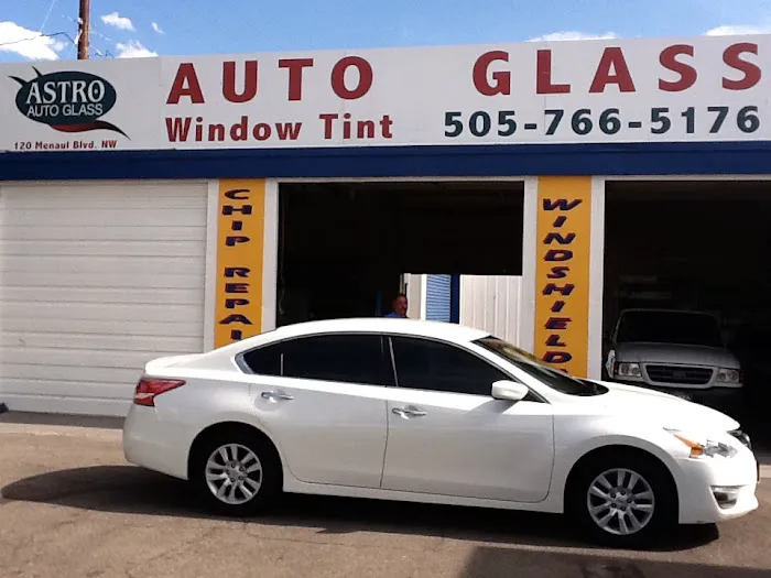 Astro Auto Glass 7