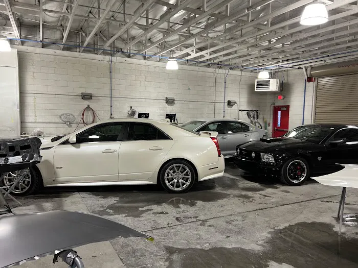 Perez Collision Center 0
