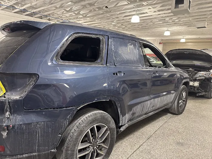 Perez Collision Center 2
