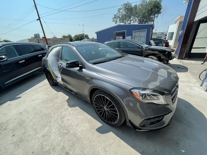 A & R Auto Body 8
