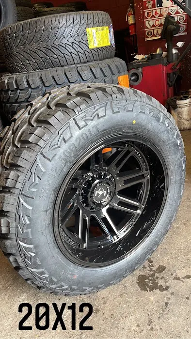 La Esperanza Tire Shop 5