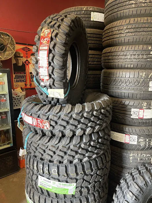 La Esperanza Tire Shop 3