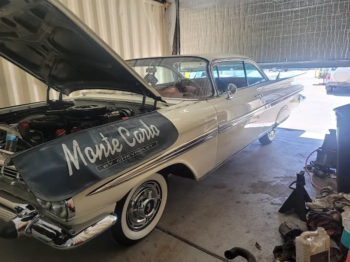 Gonzales Auto 0