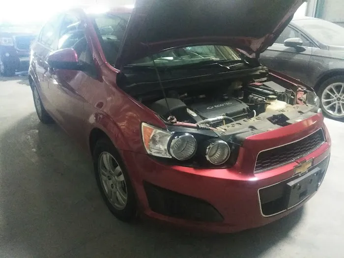 Collision Center NM 6