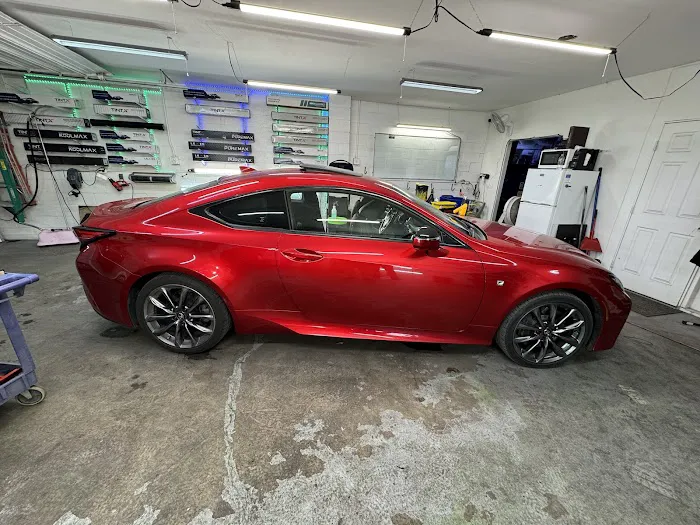 Tint Palace & Auto Glass Llc 2