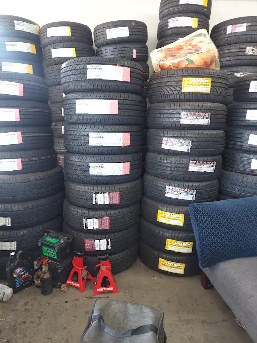 LE PEW tire shop 3